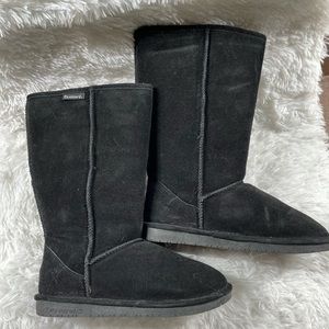 BearPaw Black Suede Boots with sheepskin lining-size 9